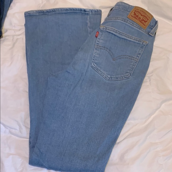 726 Levi’s Flare Light Blue Women's Jeans - Picture 4 of 5
